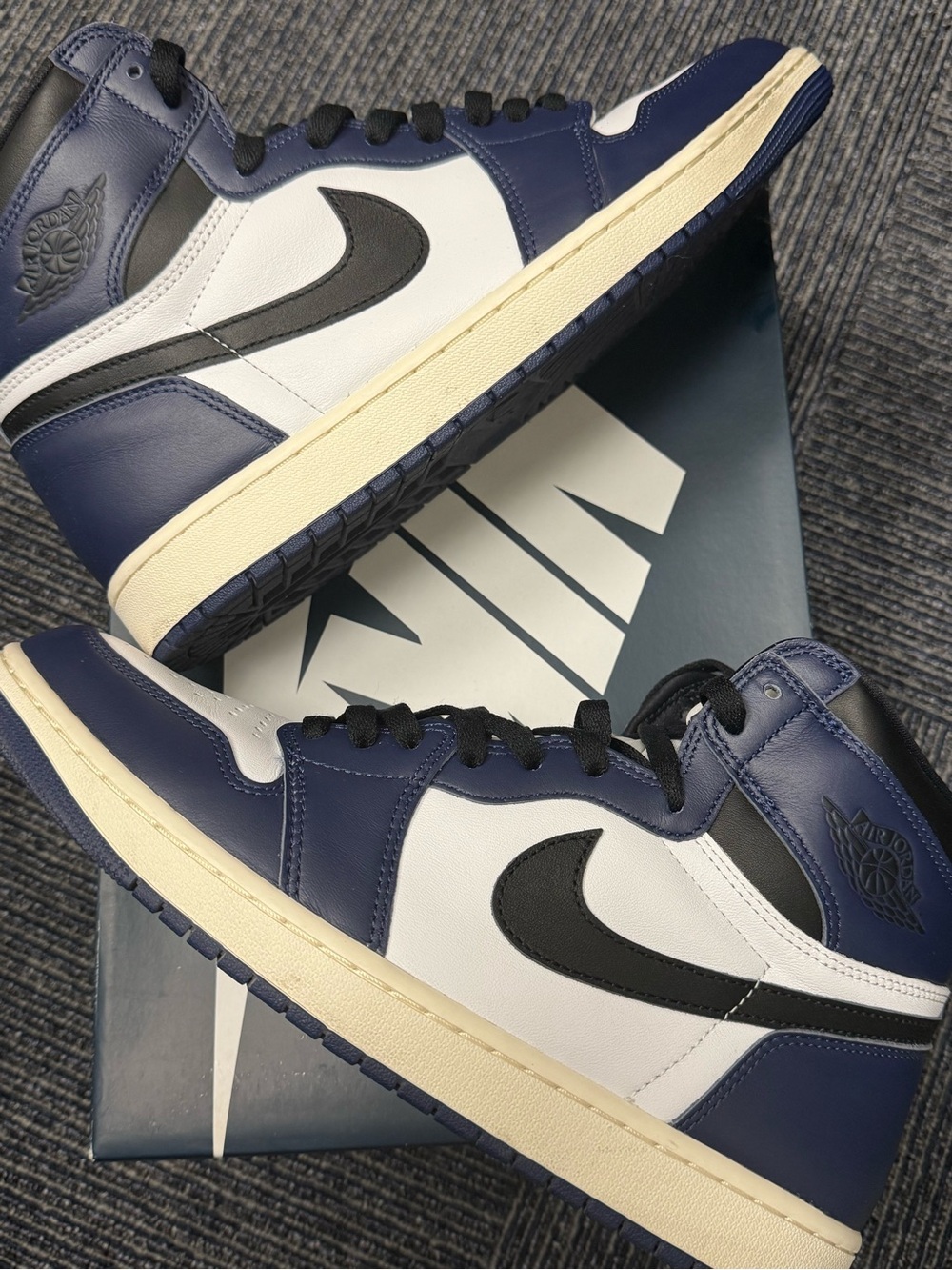 Jordan 1 Retro High OG Midnight  Navy White Black High-Top Sneakers